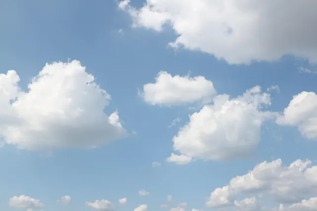 トイストーリー 空: 空想と現実の狭間で